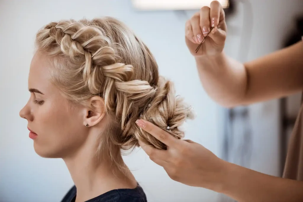 Corte moderno y estilizado para mujer